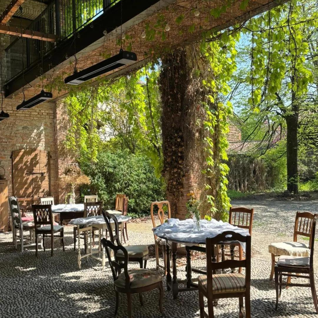 Locanda Dei Melograni Gossolengo Exteriér fotografie