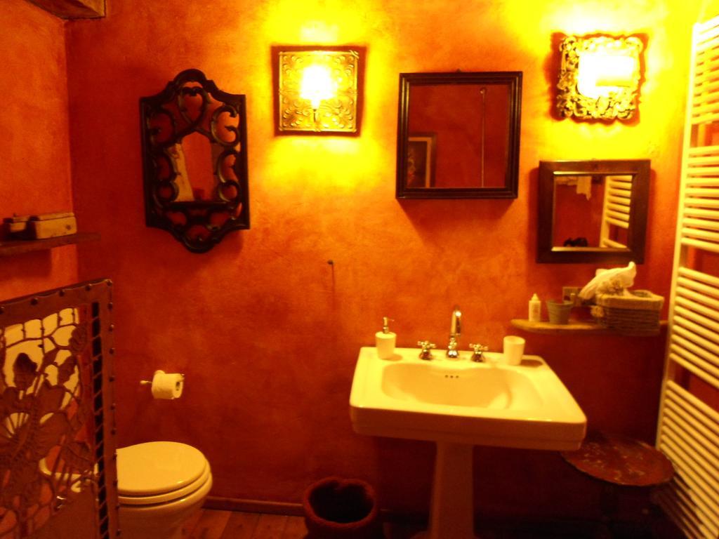 Locanda Dei Melograni Gossolengo Pokoj fotografie