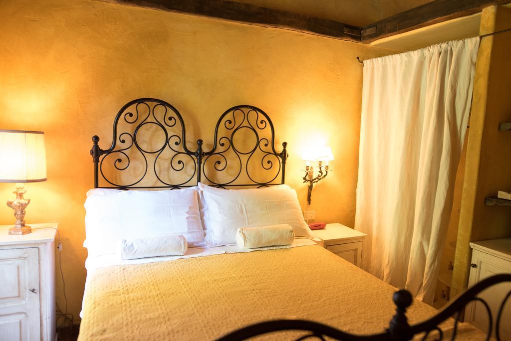 Locanda Dei Melograni Gossolengo Exteriér fotografie