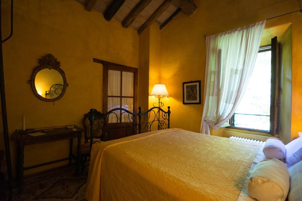 Locanda Dei Melograni Gossolengo Exteriér fotografie