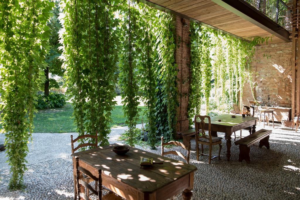Locanda Dei Melograni Gossolengo Exteriér fotografie
