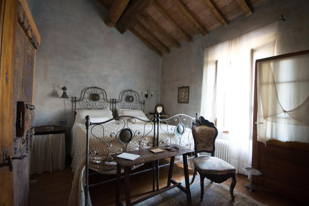 Locanda Dei Melograni Gossolengo Exteriér fotografie