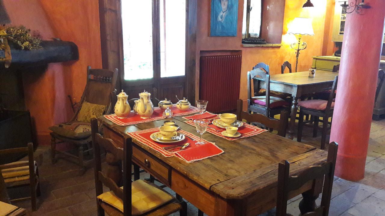 Locanda Dei Melograni Gossolengo Exteriér fotografie